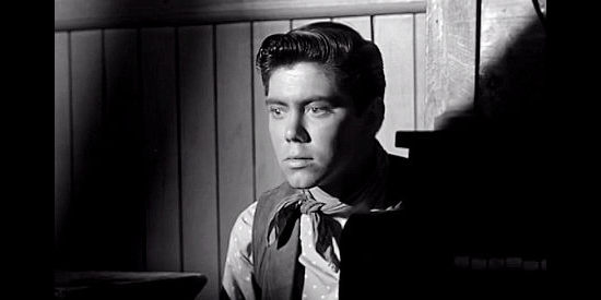 Gary Murray as Alex Dockery, the son trying to prove he's braver than his dad in Ghost Town (1955)