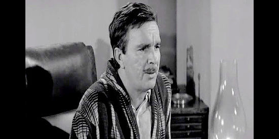 Ian McDonald as Marcus Wolf, the businessman in cahoots with Dean Cannary in Duel at Apache Wells (1957)