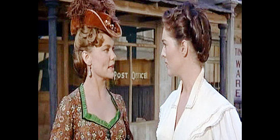 Mary Lou Holloway as Cynthia, trying to warn Orissa Flynn (Joan Weldon) about Larry Delong in Riding Shotgun (1954)