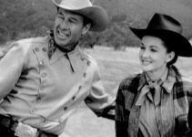 Bill Elliott as Jim Kirk showing off his ranch to Phyllis Coates as Gail Robinson in The Longhorn (1951)