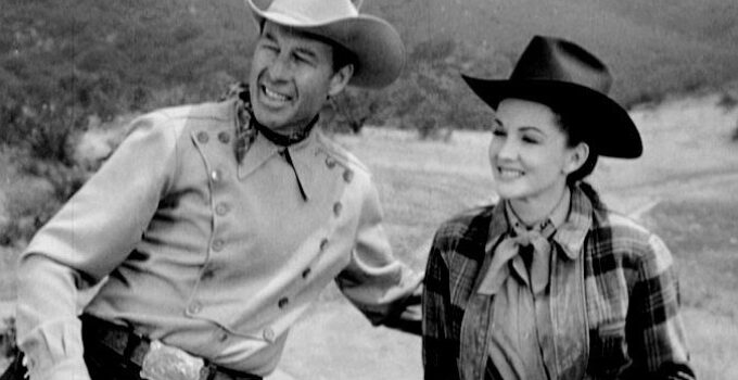 Bill Elliott as Jim Kirk showing off his ranch to Phyllis Coates as Gail Robinson in The Longhorn (1951)