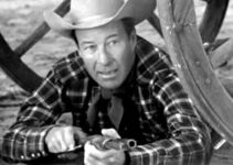 William 'Wild Bill' Elliott as Mace Corbin, protecting his dynamite in The Homesteaders (1953)