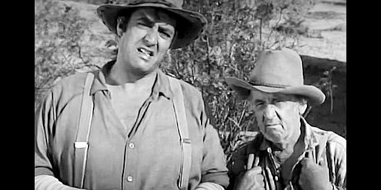 Raymond Burr as Tulsa and Raymond Hatton as Ancient, prospectors forced to leave their holdings because of an Indian uprising in Thunder Pass (1954)