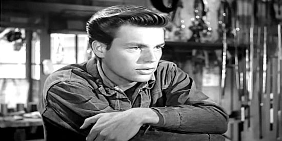 Robert Wagner as Jess Harper, frustrated over life in a small town and eager to spread his wings in The Silver Whip (1953)