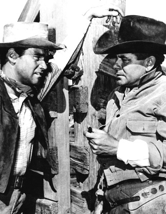 Jack Lemmon as Frank Harris and Glenn Ford as Tom Reese in Cowboy (1958)
