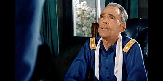 Henry Hull as Lt. Col. Chander, close to retirement and determined not to tarnish his record in Thunder Over the Plains (1953)