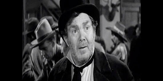 Thomas Mitchell as Plato Beck, the drunk who becomes Mike McComb's legal advisor and conscience in Silver River (1948)