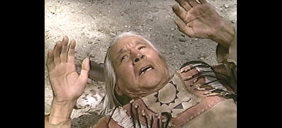 Floyd Westerman as Plenty Wounds in Siringo (1994)
