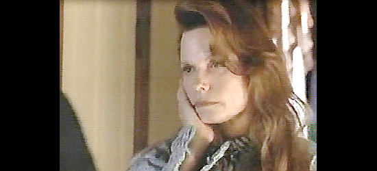 Kay Lenz as Linda Yarnell in Gunfighter's Moon (1991)