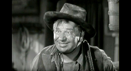 Wallace Beery as Bill Bragg, a borax miner using flattery to try to get back into Josie Johnson's good graces in 20 Mule Team (1940)