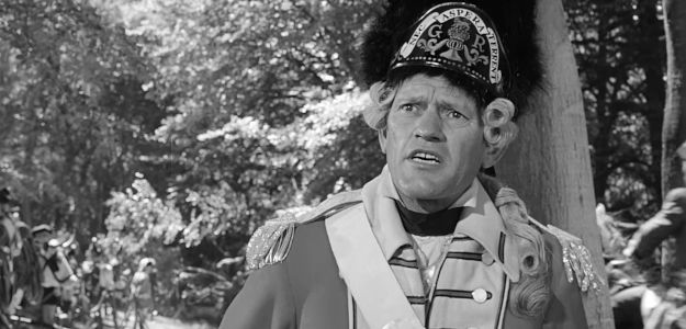 Harry Andrews as Maj. Swindon, the bumbling British officer serving under Gen. Burgoyne in The Devil's Disciple (1959)