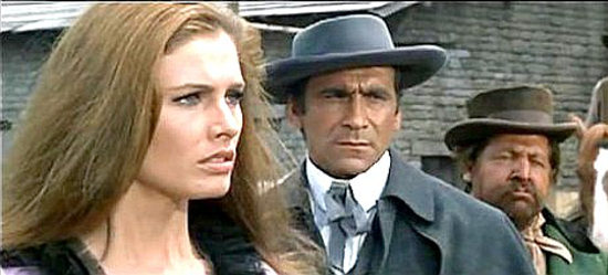 Ida Galli (Evelyn Stewart) as Jessica Kluster with Doc (Alberto Lupo) and Gordon (Fernando Sancho) in Django Shoots First (1966)