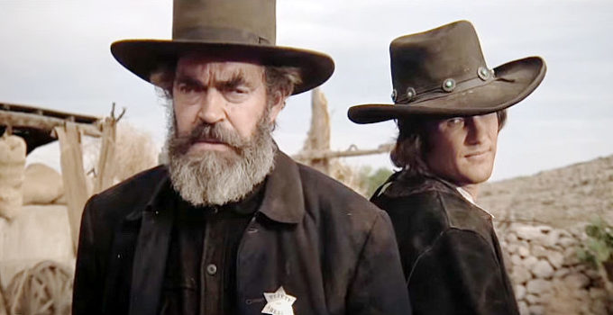 Jack Elam as Alamosa Bill ready for a showdown with Billy the Kid (Kris Kristofferson) in Pat Garrett and Billy the Kid (1973)
