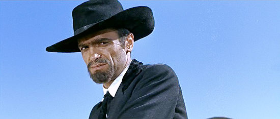 Luigi Pistilli as Fernandez in Texas Adios (1966)