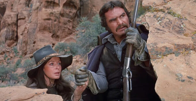 Sarah Miles as Catherine Crocker and Burt Reynolds as Jay Brogart in The Man Who Loved Cat Dancing (1973)