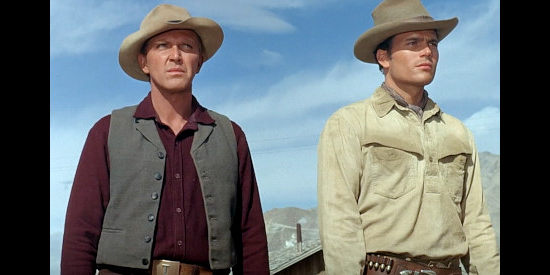 Robert Lansing as Talion and Patrick Wayne as Benny Wallace, two gunmen who must become one in An Eye for an Eye (1966)