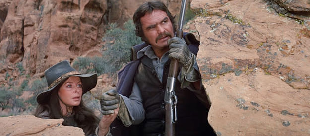 Sarah Miles as Catherine Crocker and Burt Reynolds as Jay Brogart in The Man Who Loved Cat Dancing (1973)