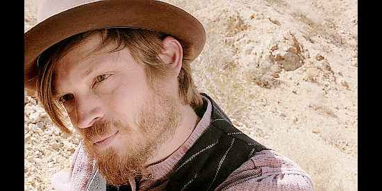 Tyler Graham Perry as Kane Mudd, an outlaw leader who's killed a number of his own men in The Gunfighter (2015)