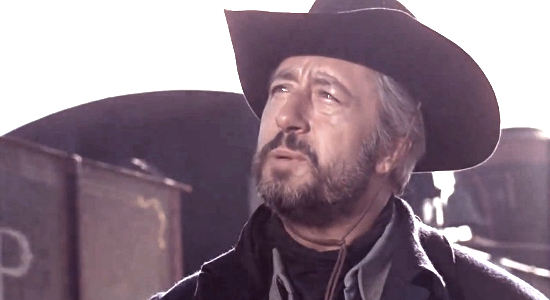 Franco Fantasia as Castleman, train detective, in Long Ride from Hell (1968)