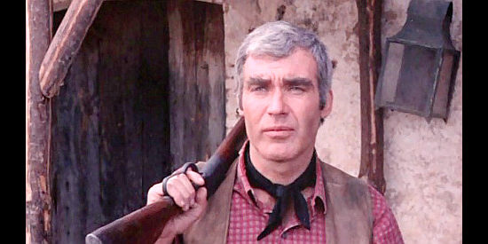 Frank Brana as Glenn Kovacs, the outlaw with a premium price on his head in And the Crows Will Dig Your Grave (1972)