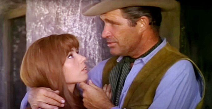 Nuria Torray as Mary Patterson with James Philbrook as Sam Foster in Ballad of a Bounty Hunter (1966)