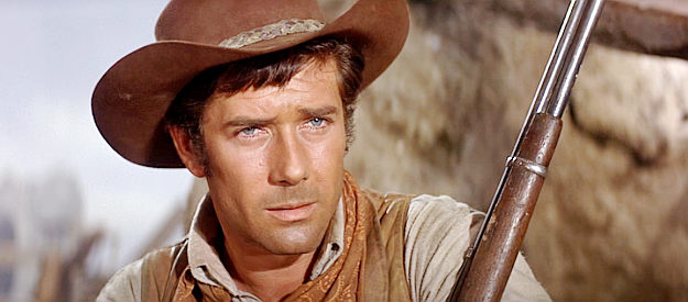 Robert Fuller as Vin, reunited with Chris for another south-of-the-border excursion in Return of the Seven (1966)