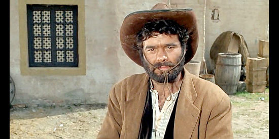 Simon Arriaga as Jim, one of Riff’s men, in Rattler Kid (1968)