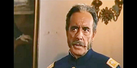 Tomas Blanco as Col. Robert Patterson, handing out orders for dealing with the Apache in The Secret of Captain O'Hara (1968)