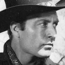 George Montgomery as Tex in Robbers' Roost (1955)