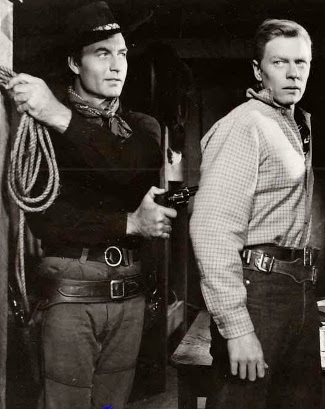 George Montgomery as Tex with Peter Graves as Heesman in Robbers' Roost (1955)
