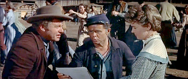 Alan Hale as Will Crabtree, Elisha Cook Jr. as a photographer named Briggs and Diana Douglas as Susan Rogers in The Indian Fighter (1955)