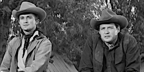 Carl York as Jack Corley and Julian Burton as his brother Billy, looking to avenge a cousin's death in Man or Gun (1958)