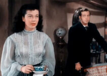 Gail Russell as Susan Jeffers and John Payne as Clay Fletcher in El Paso (1949)