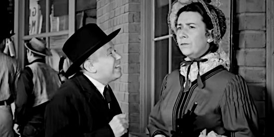 Percy Helton as Mr. Wiggins and Maudie Prickett as his wife, about to be nervous passengers on a Patterson stage in The Phantom Stagecoach (1957)