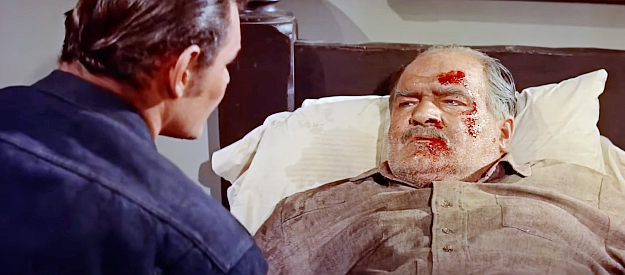 Barry Kelley as Hardy Bishop, showing the effects of a fistfight with Ned Bannon in The Tall Stranger (1957)