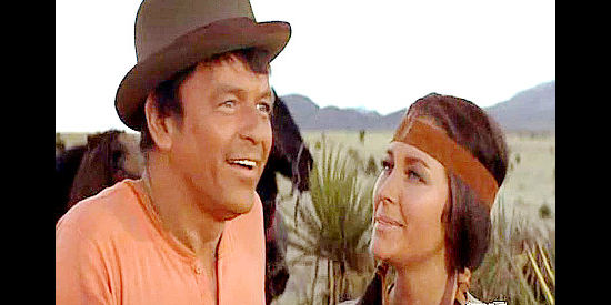 Frank Sinatra as Dingus Magee and Michele Carey as Anna Hot Water, envisioning a bright future in Dirty Dingus Magee (1970)