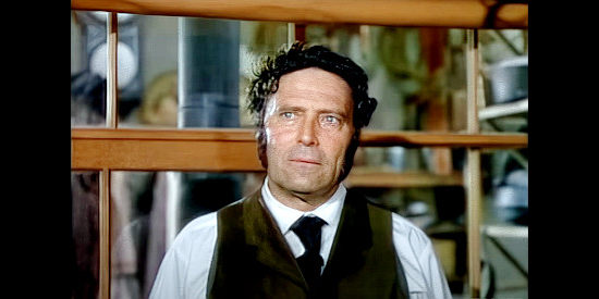 Raf Vallone as Franco Alvarez, the storekeeper in A Gunfight (1971)