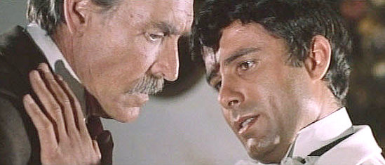Giuseppe Addobbati as Mr. Scott and Nino Castelnuovo as Junior in Massacre Time (1966)