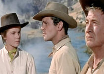 Don Murray as Tod Lohman, trying to figure out an escape route with Juanita (Diane Varsi) and Amos Bradley (Chill Wills) in From Hell to Texas (1958)