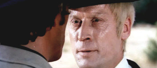 Tiziano Cortino as Jonathan Wallace in Machine Gun Killers (1968)