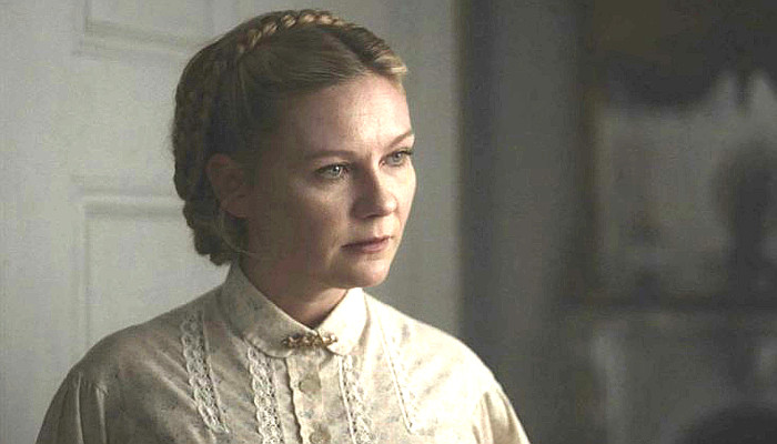 Kirsten Dunst as Edwina in The Beguiled (2017)