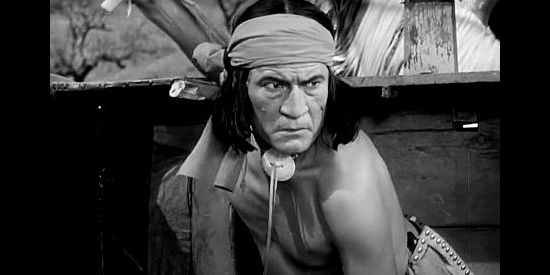 Chief Thundercloud as Geronimo, his savagery interrupted by word that cavalry reinforcements are arriving in Geronimo (1939)