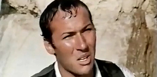 Nadir Moretti as Etienne Devereaux in Death Walks in Laredo (1966) 