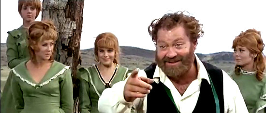 Roberto Camardiel as Pa Donovan with some of his daughters in Seven Guns for the MacGregors (1967)