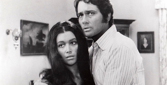 Dana Ghia (Diana Madigan) as Mirana Kiowa with Brett Halsey (Montgomery Ford) as Bill Kiowa in Today We Kill, Tomorrow We Die (1968)