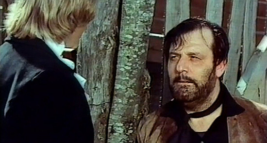 Amerigo Castrighelli (Custer Gail) as Ringo Jones in Trinity in Eldorado (1972)