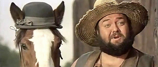 Cris Huerta as Sheriff Bambi with his horse, Mr. Thompson in A Man Called Invincible (1973)
