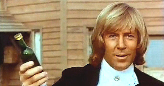 Stelvio Rosi (Stan Cooper) as Jonathan Duke III in Trinity in Eldorado (1972)