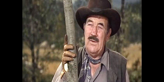 Broderick Crawford as Columbus Smith, the brawler who first fights, then helps Capt. York in Red Tomahawk (1967)