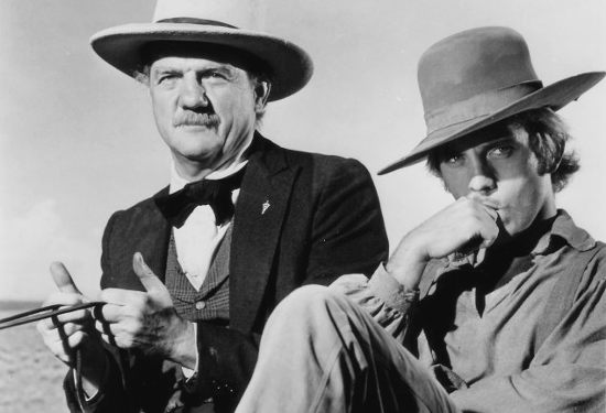 Karl Malden as Doc Morton with Terence Stamp as Azul in Blue (1968)